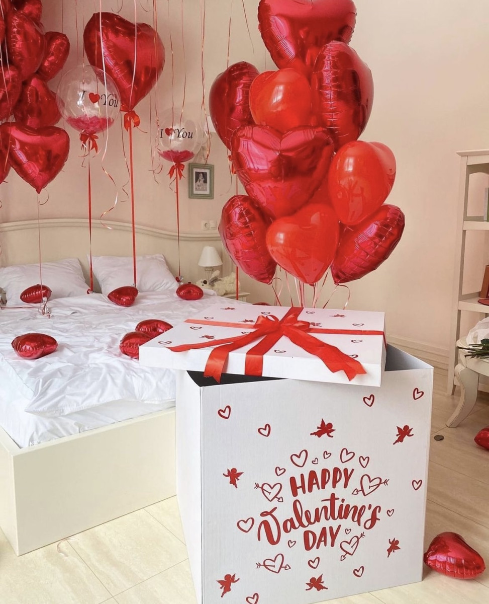 Композиція гелієвих кульок Happy day