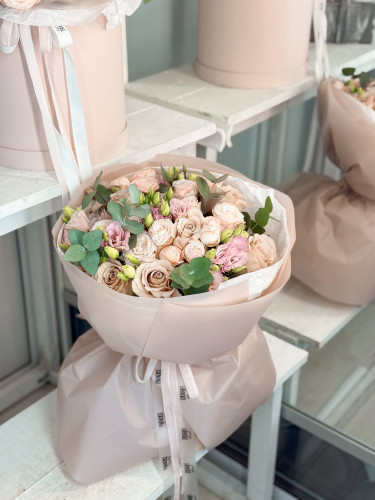 Flower Bouquet «Cappuccino & Dusty Rose Bouquet»