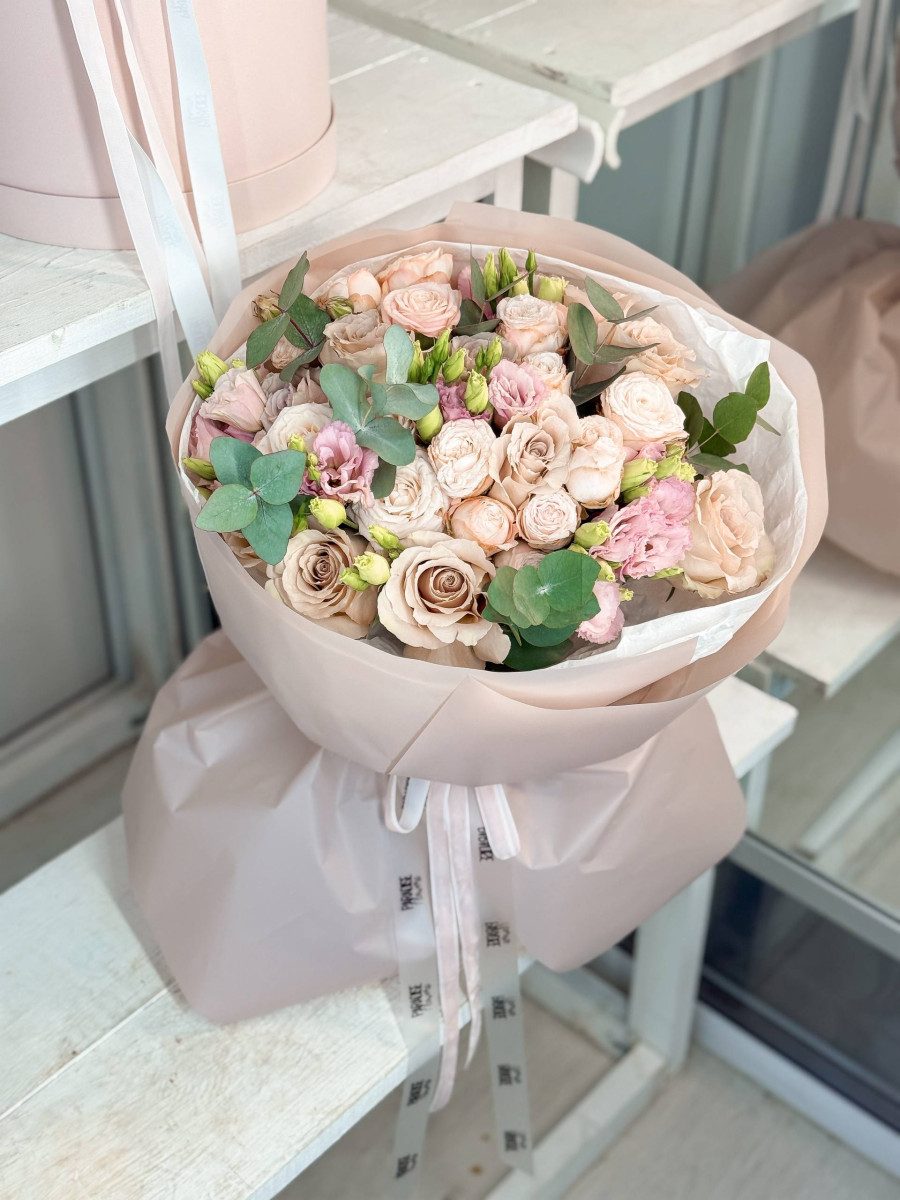 Flower Bouquet «Cappuccino & Dusty Rose Bouquet»