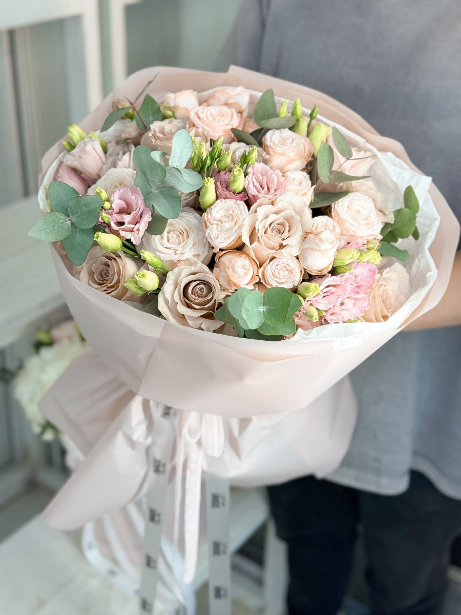 Flower Bouquet «Cappuccino & Dusty Rose Bouquet»