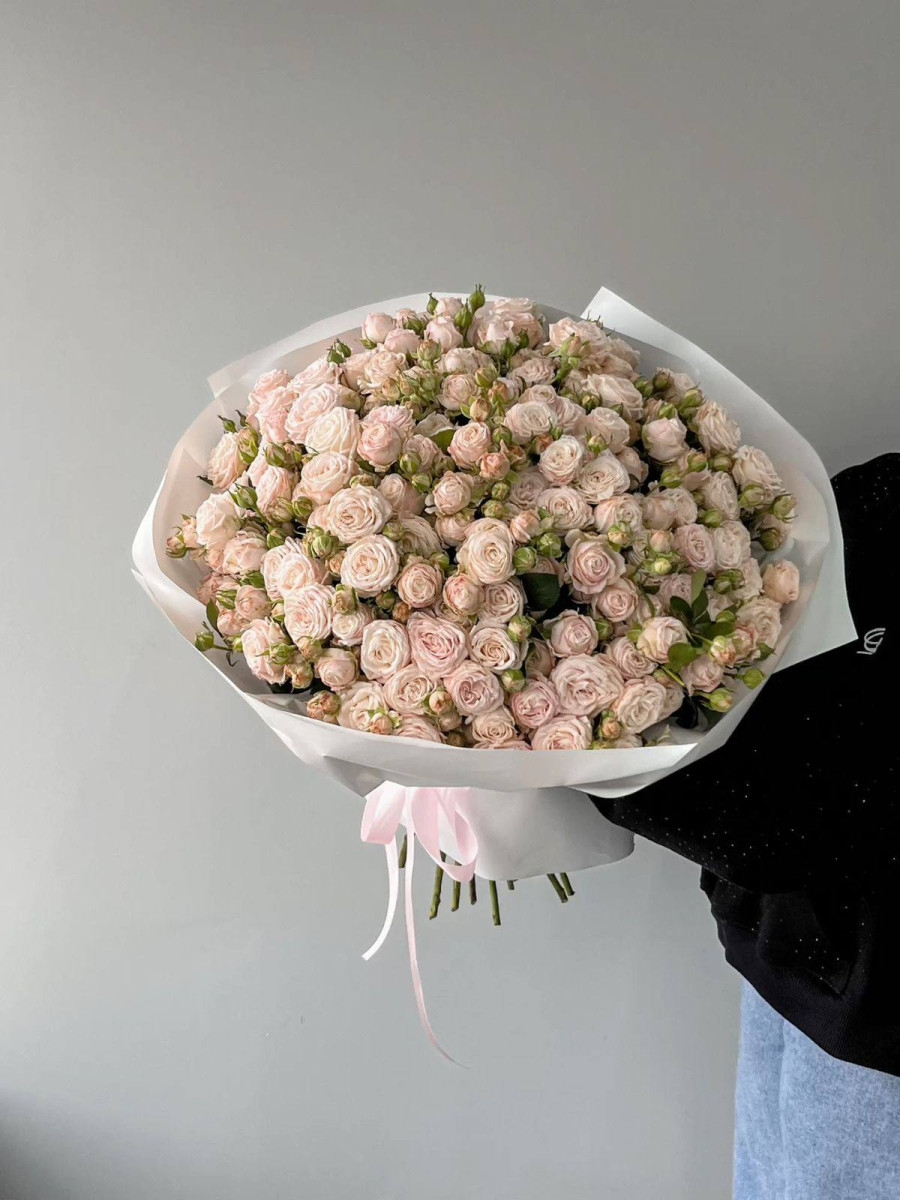 Flower Bouquet «Creamy Peach Spray Roses Bloom» (45 шт)