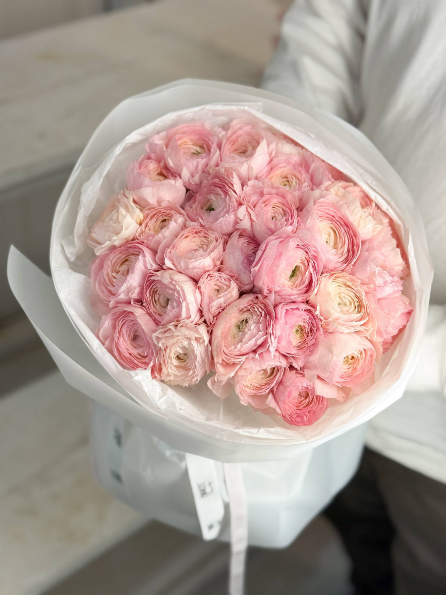 Flower Bouquet «Pink Marshmallow Ranunculus» (29 ранункулюсів)