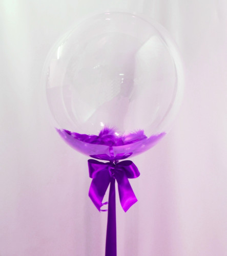 Гелієва кулька Bubble із фіолетовими пір’ями