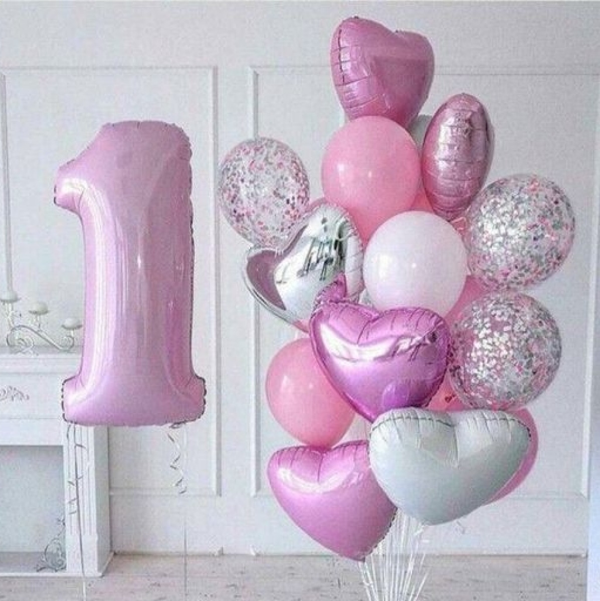 Композиція гелієвих кульок «first birthday»